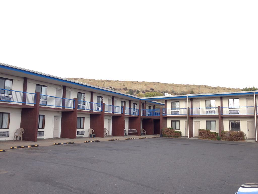 Rodeway Inn Billings Logan Intl Airport Near St Vincent Hospital Exterior foto