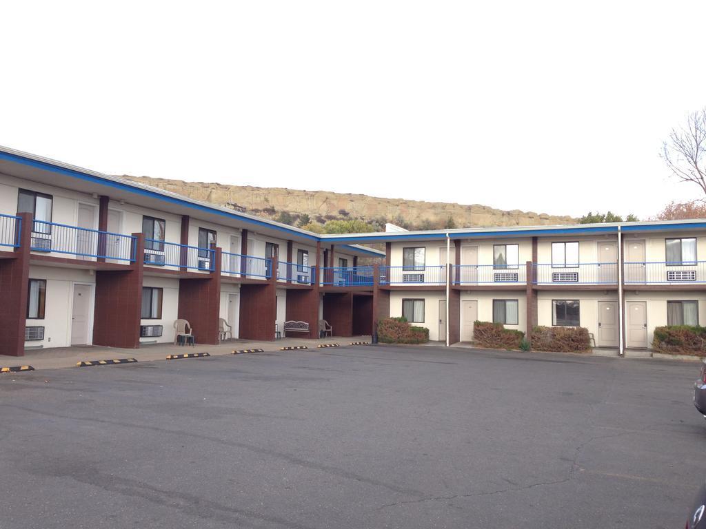 Rodeway Inn Billings Logan Intl Airport Near St Vincent Hospital Exterior foto